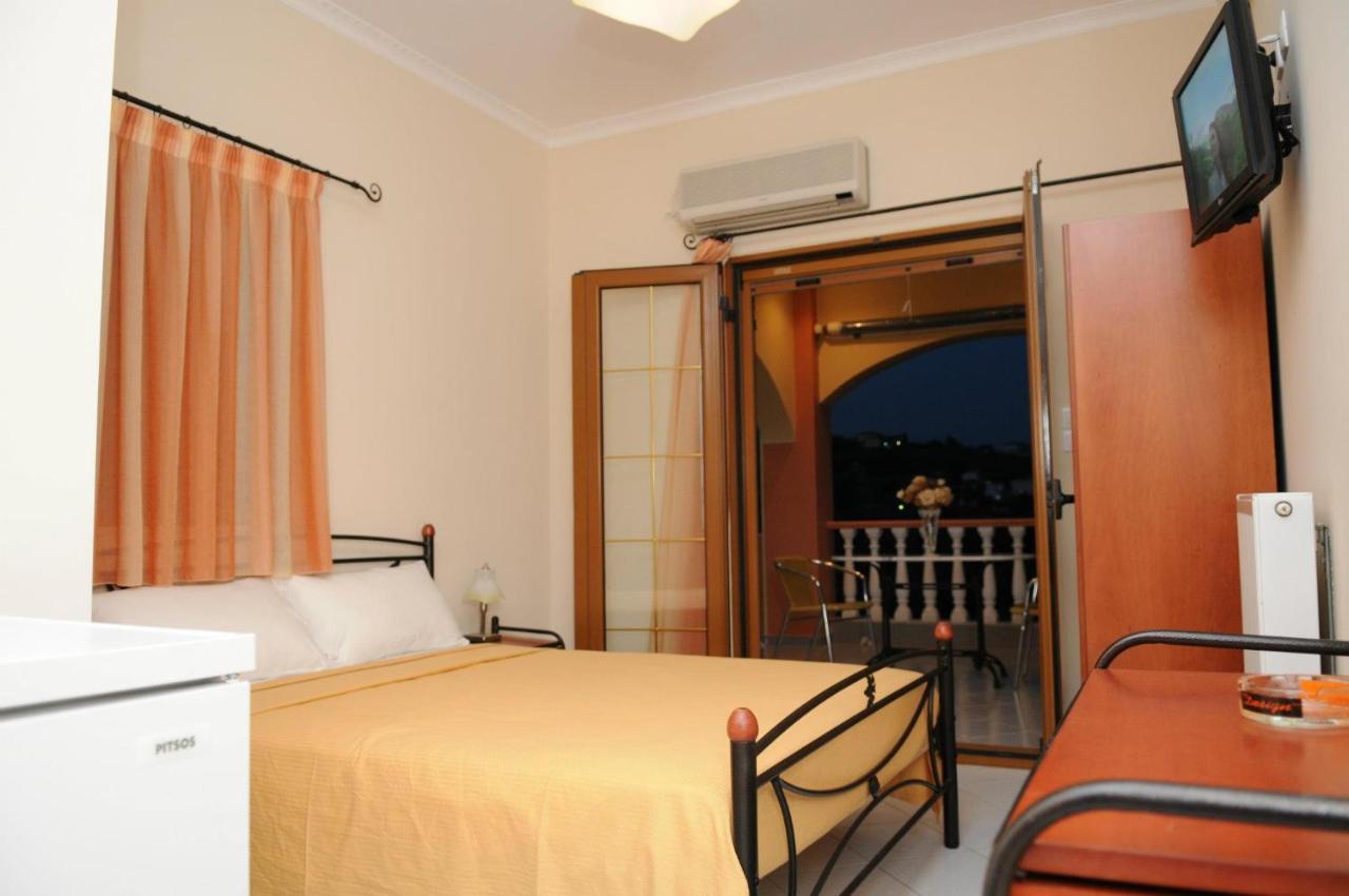 Sofia Apartment Гитио Екстериор снимка