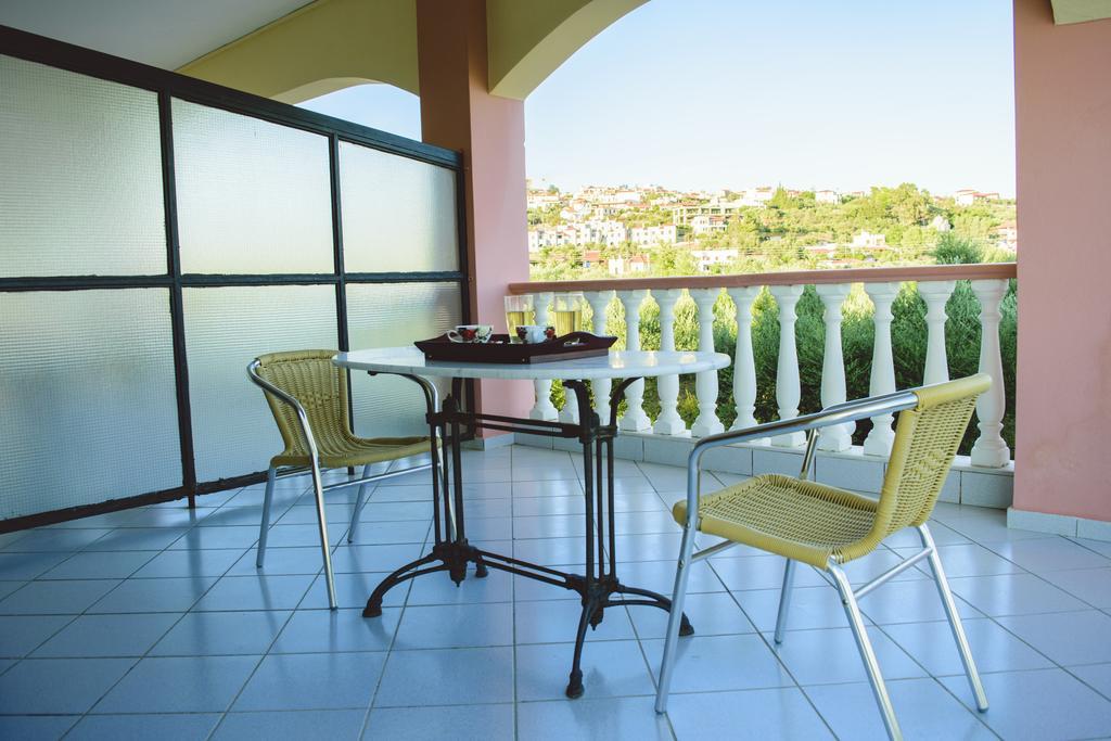 Sofia Apartment Гитио Стая снимка