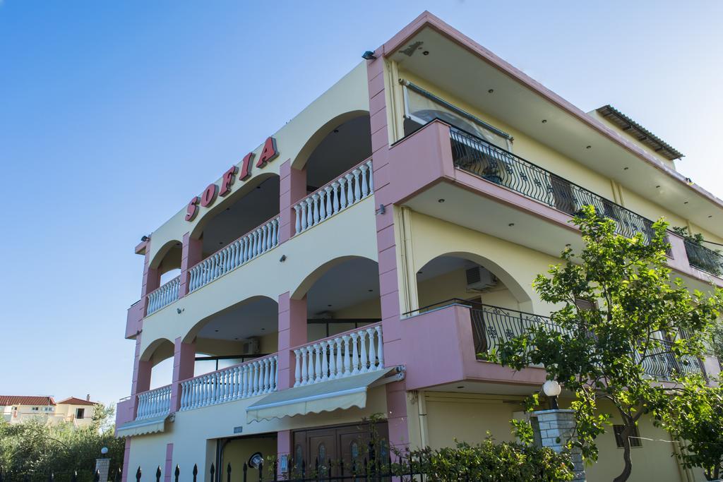 Sofia Apartment Гитио Стая снимка