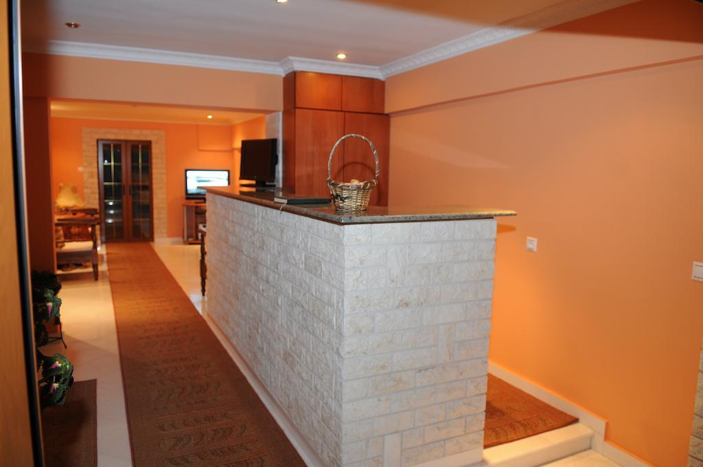 Sofia Apartment Гитио Стая снимка