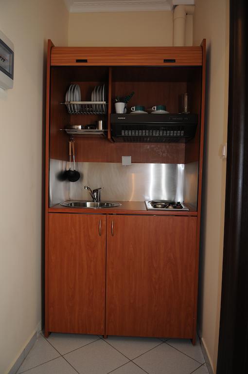 Sofia Apartment Гитио Стая снимка